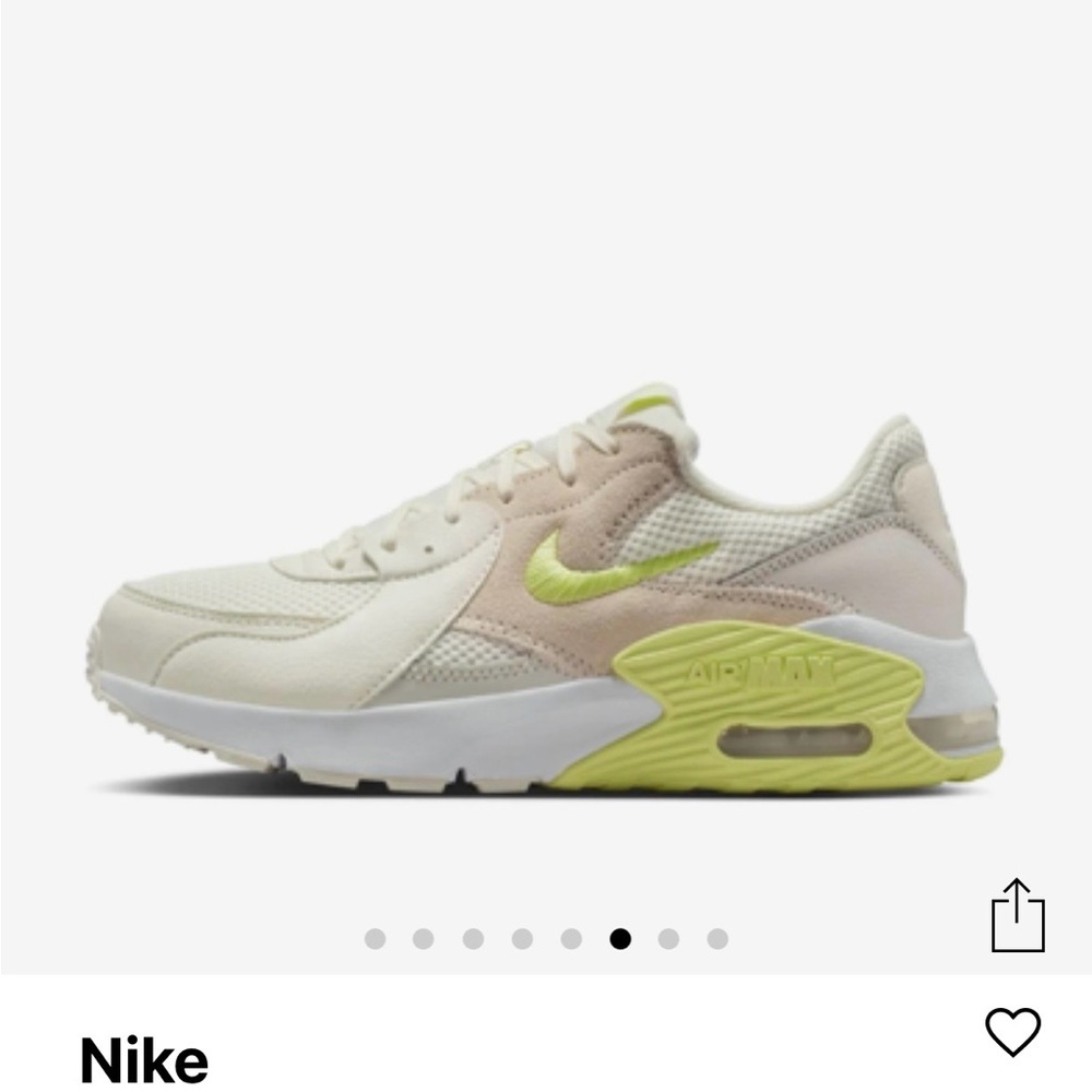 NWOB Nike Excee Low-Top Sneakers in Cream & Yellow Accent WMN’s 8